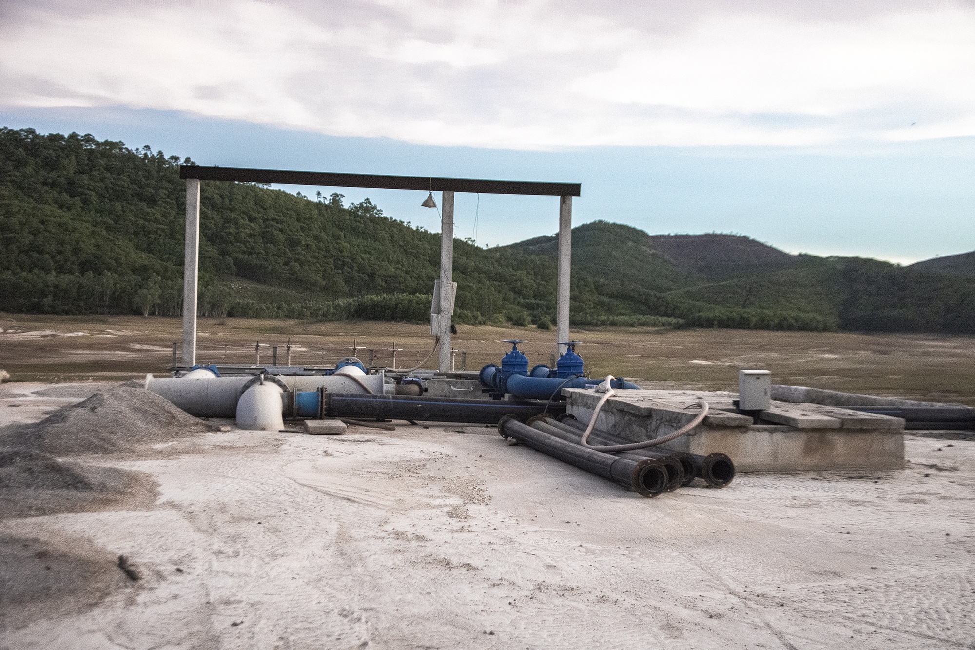 Ho nuoc chua nuoc ngot can ky luc sau 40 nam anh 7