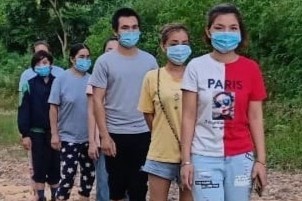 53 nguoi nhap canh trai phep vao Viet Nam hinh anh