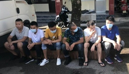 6 người Trung Quốc thuê tàu vượt biên trái phép ảnh 1 6 nguoi Trung Quoc thue tau vuot bien trai phep anh 1