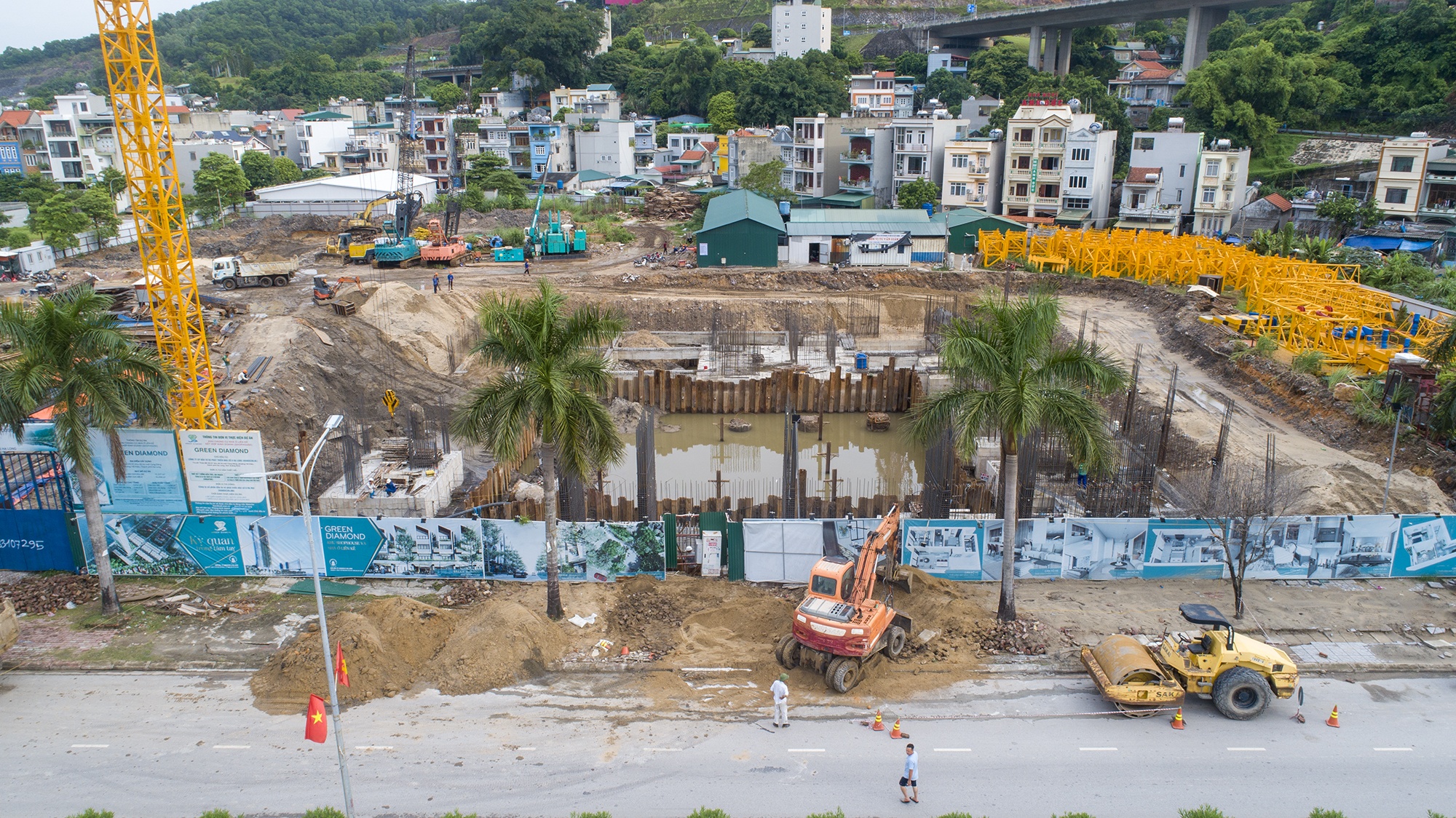 xay chung cu lam hong duong anh 1