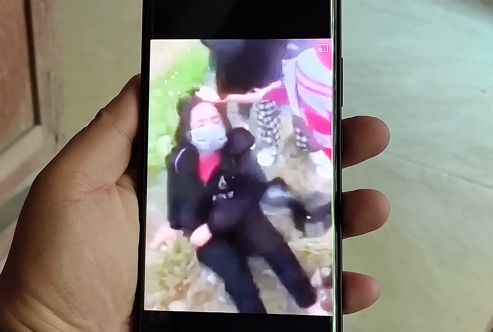 Xac minh clip nu sinh lop 7 bi danh hoi dong hinh anh