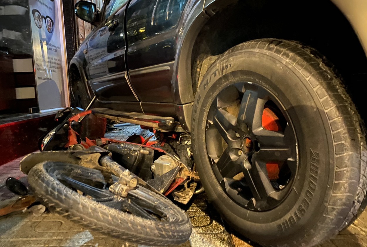 Oto tong hang loat xe may o TP.HCM hinh anh