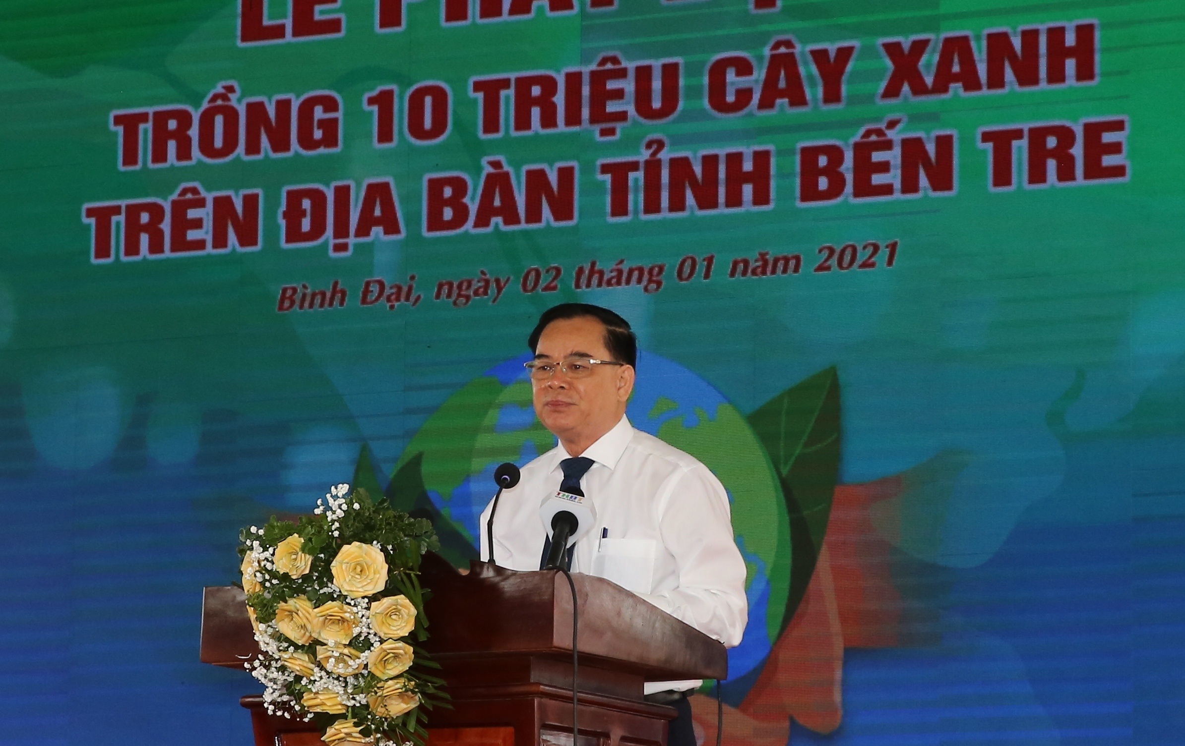 trong 1 ty cay xanh anh 3