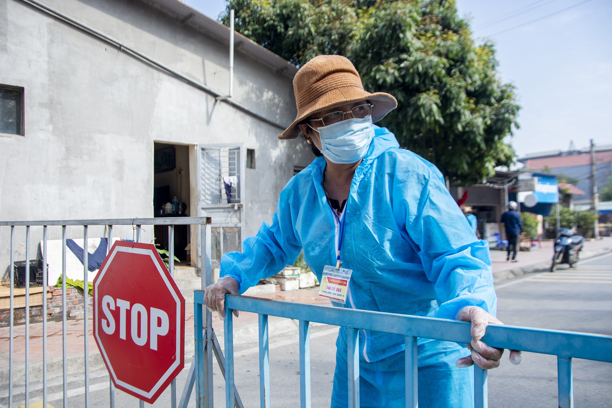 Quang Ninh go phong toa xa giap ranh voi o dich Hai Duong hinh anh