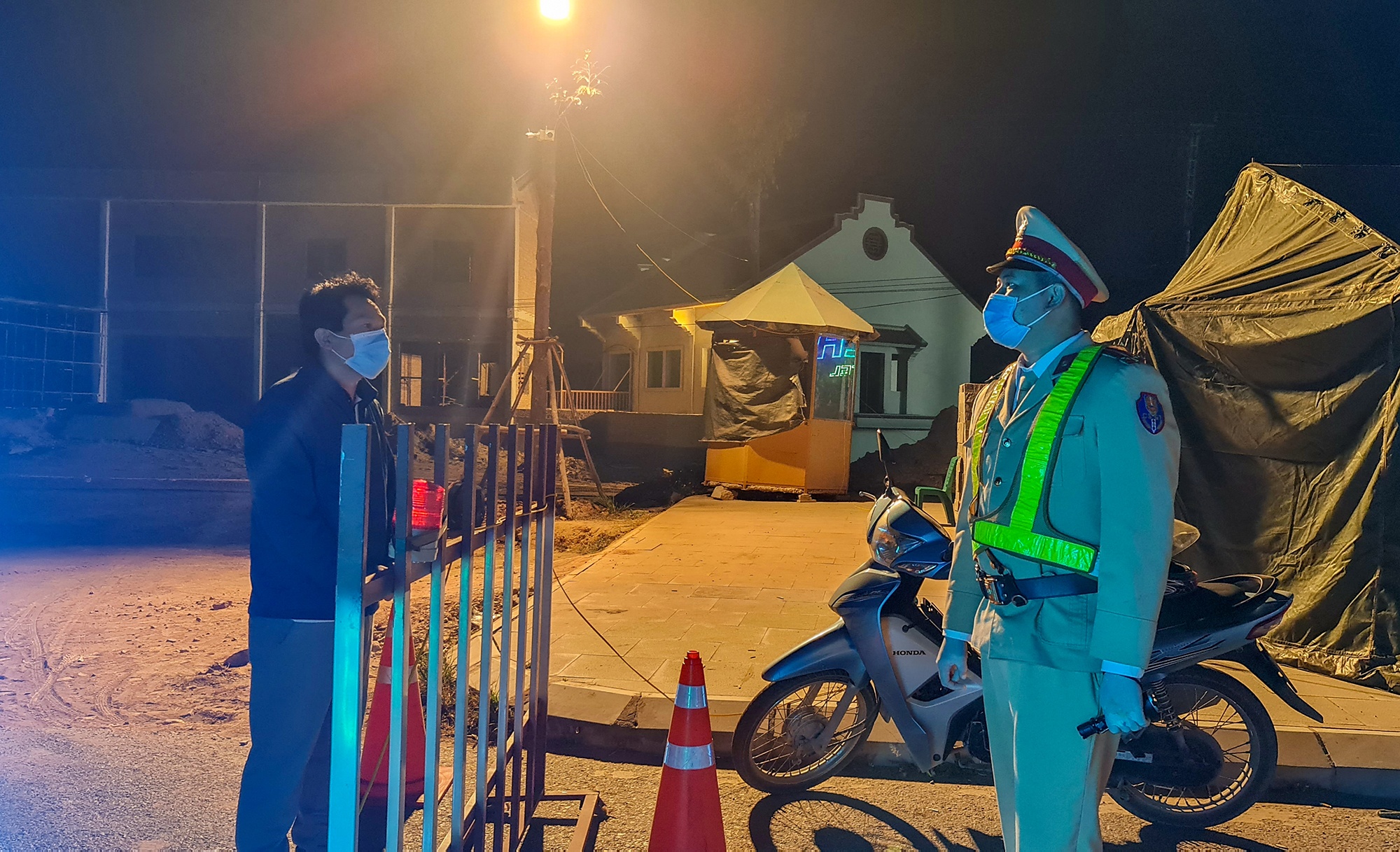 Chot phong dich anh 8