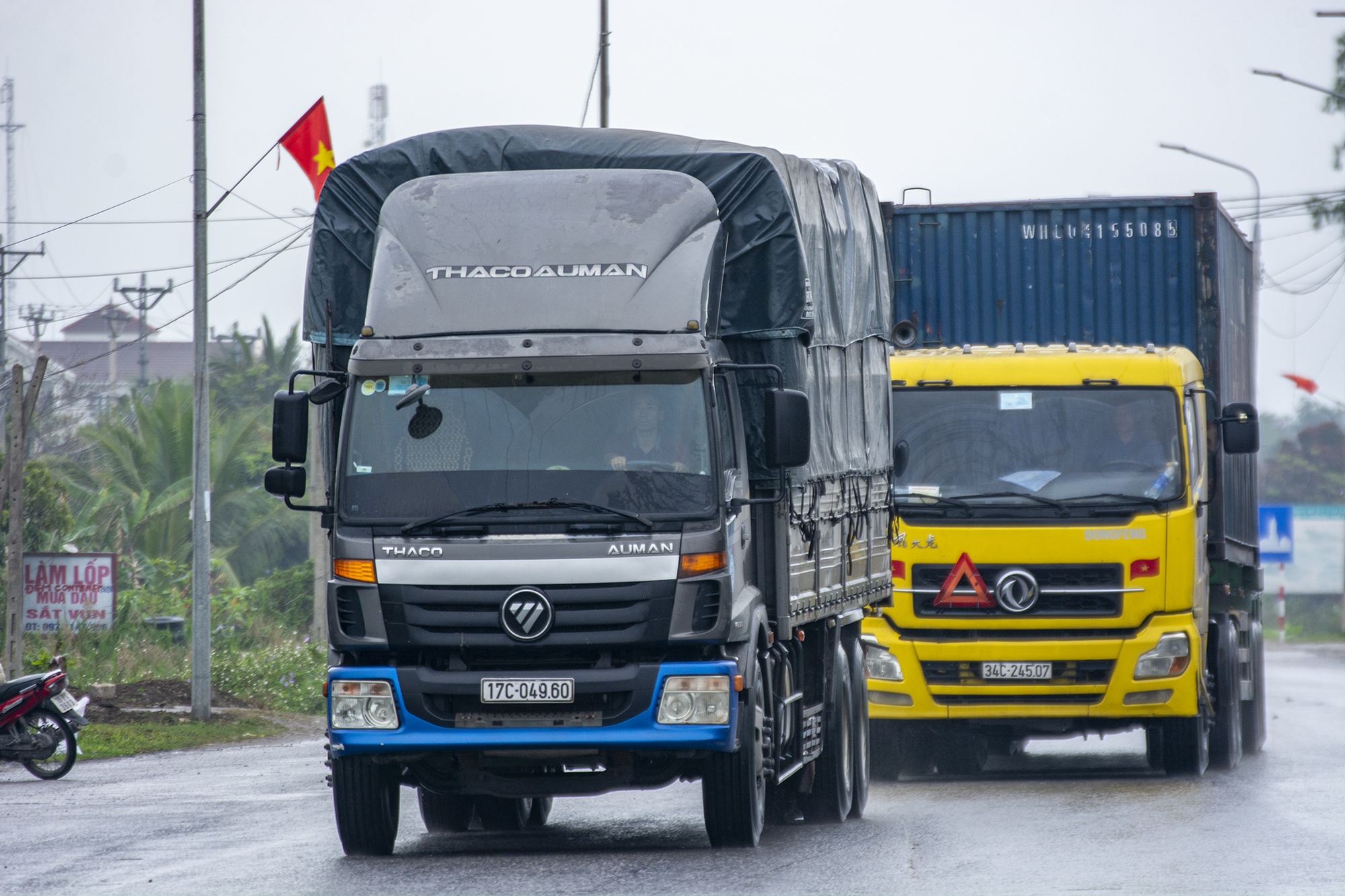 Phong toa quoc lo 18 anh 3