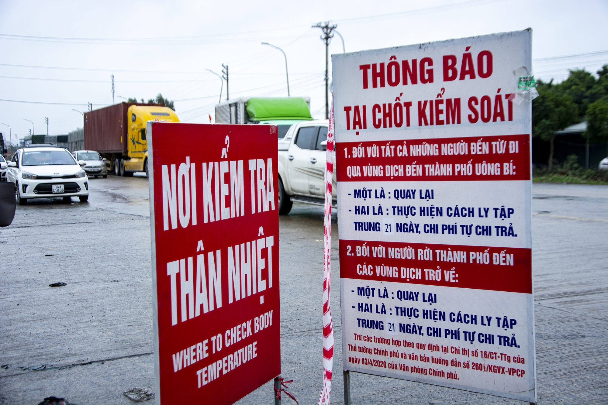 Phong toa quoc lo 18 anh 7