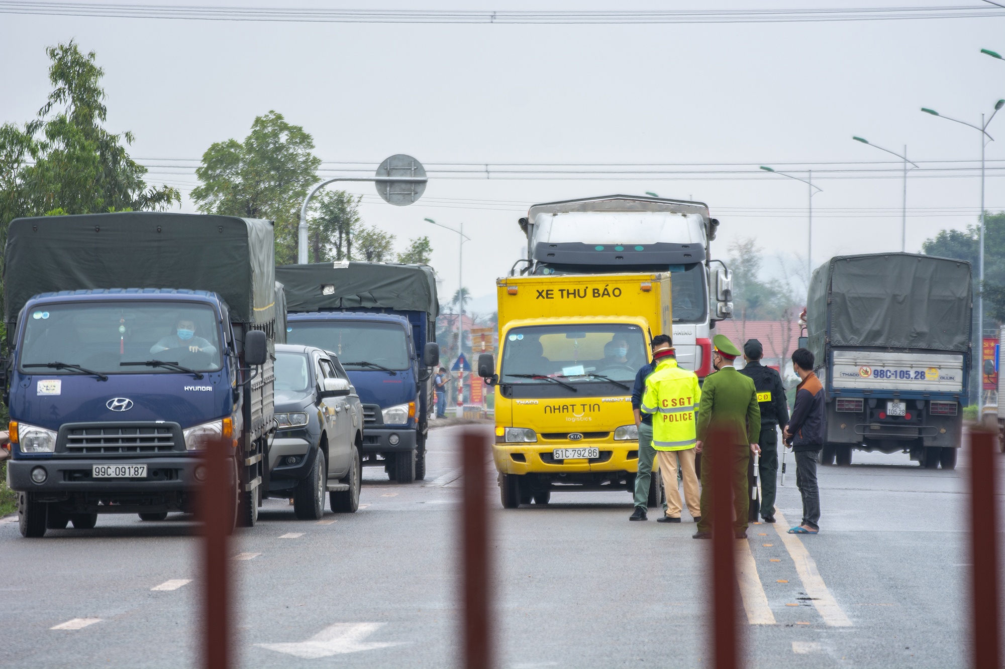 Chot kiem soat dich anh 4