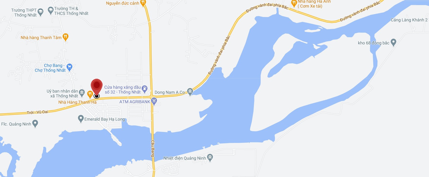 Xe container lao xuong muong nuoc anh 2