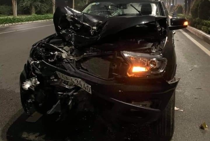 Chay nguoc chieu, 2 nguoi di xe may tu vong hinh anh