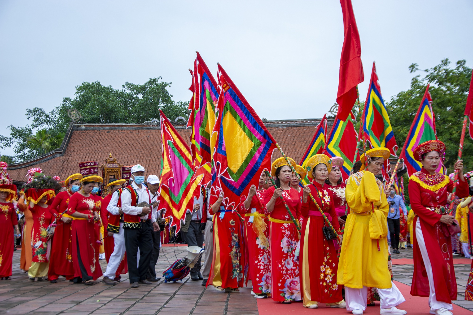 Le hoi Bach Dang anh 4