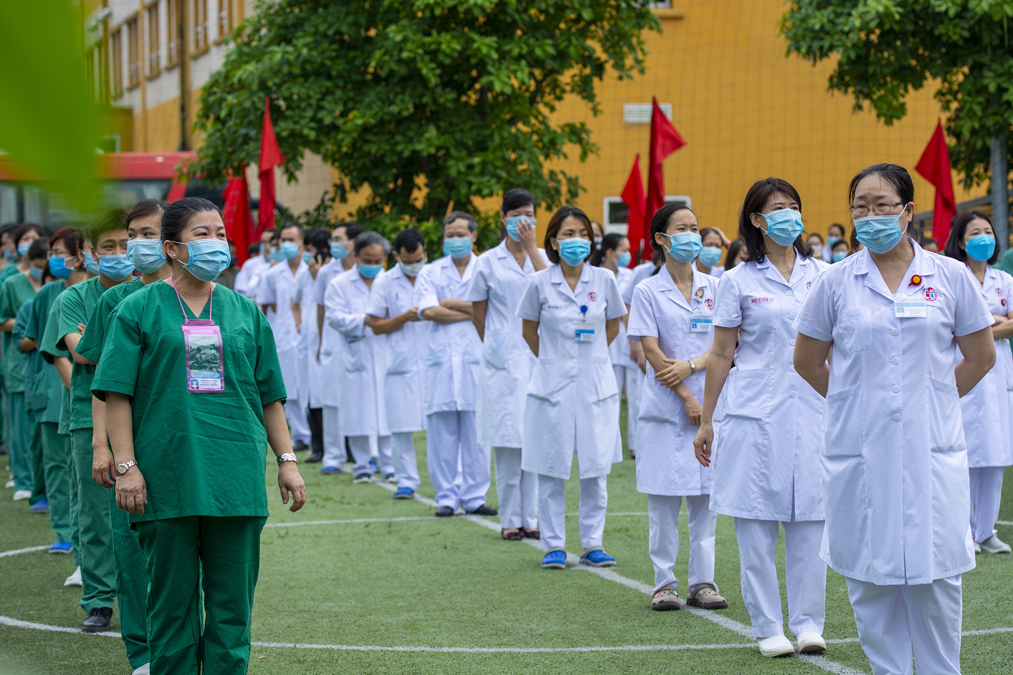 200 'chiến binh áo trắng' của Quảng Ninh lên đường chống dịch Covid-19 ảnh 1 200 'chien binh ao trang' cua Quang Ninh len duong chong dich Covid-19 anh 1