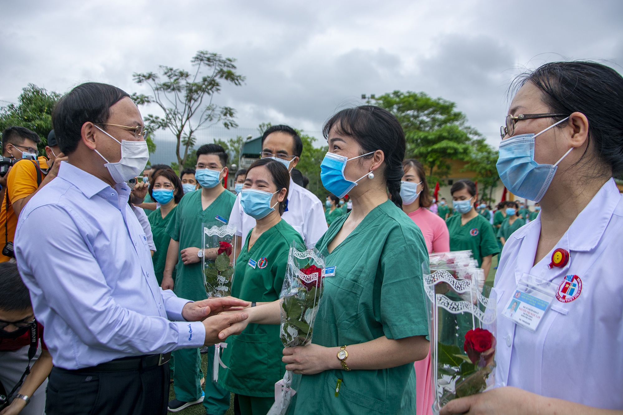200 'chiến binh áo trắng' của Quảng Ninh lên đường chống dịch Covid-19 ảnh 10 200 'chien binh ao trang' cua Quang Ninh len duong chong dich Covid-19 anh 10
