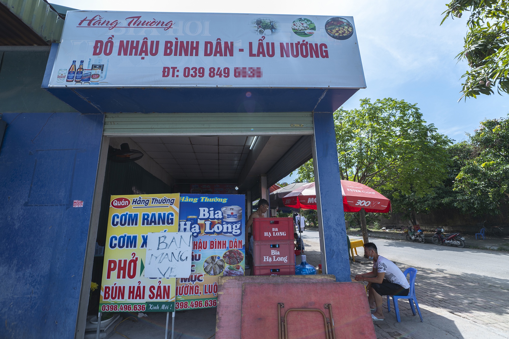 Nha hang dong cua de chong dich Covid-19 anh 2