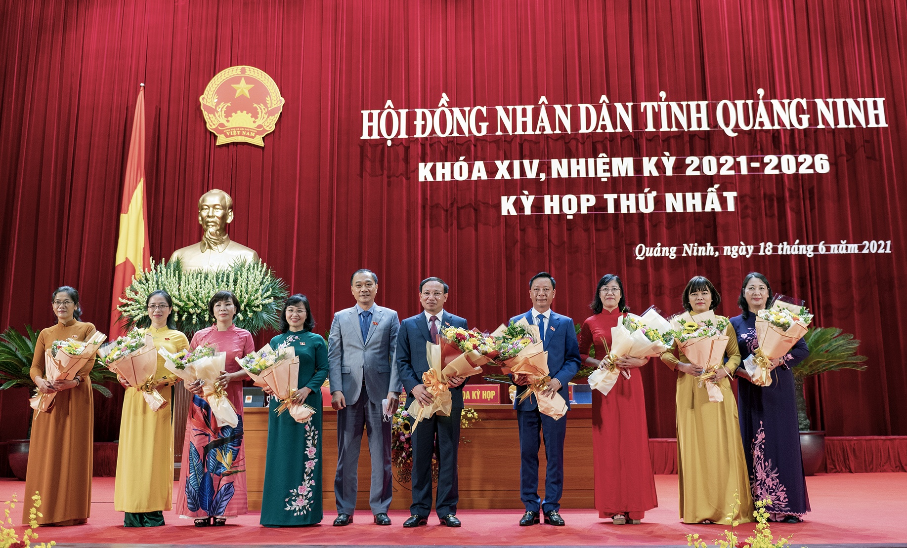 Chu tich HDND Quang Ninh anh 2