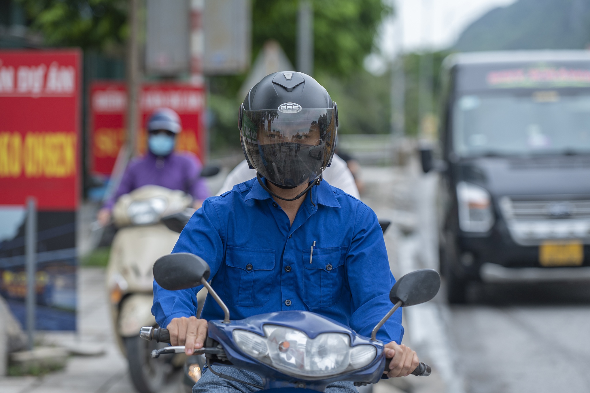 Nguoi tu TP Cam Pha di noi khac phai lam xet nghiem Covid-19 anh 12