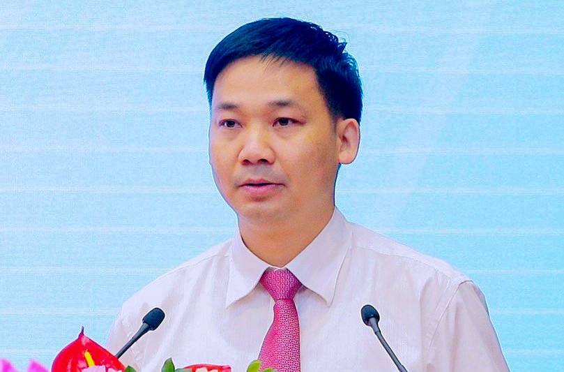 Giam doc So NN-PTNT Quang Ninh lam Bi thu thi xa Dong Trieu hinh anh