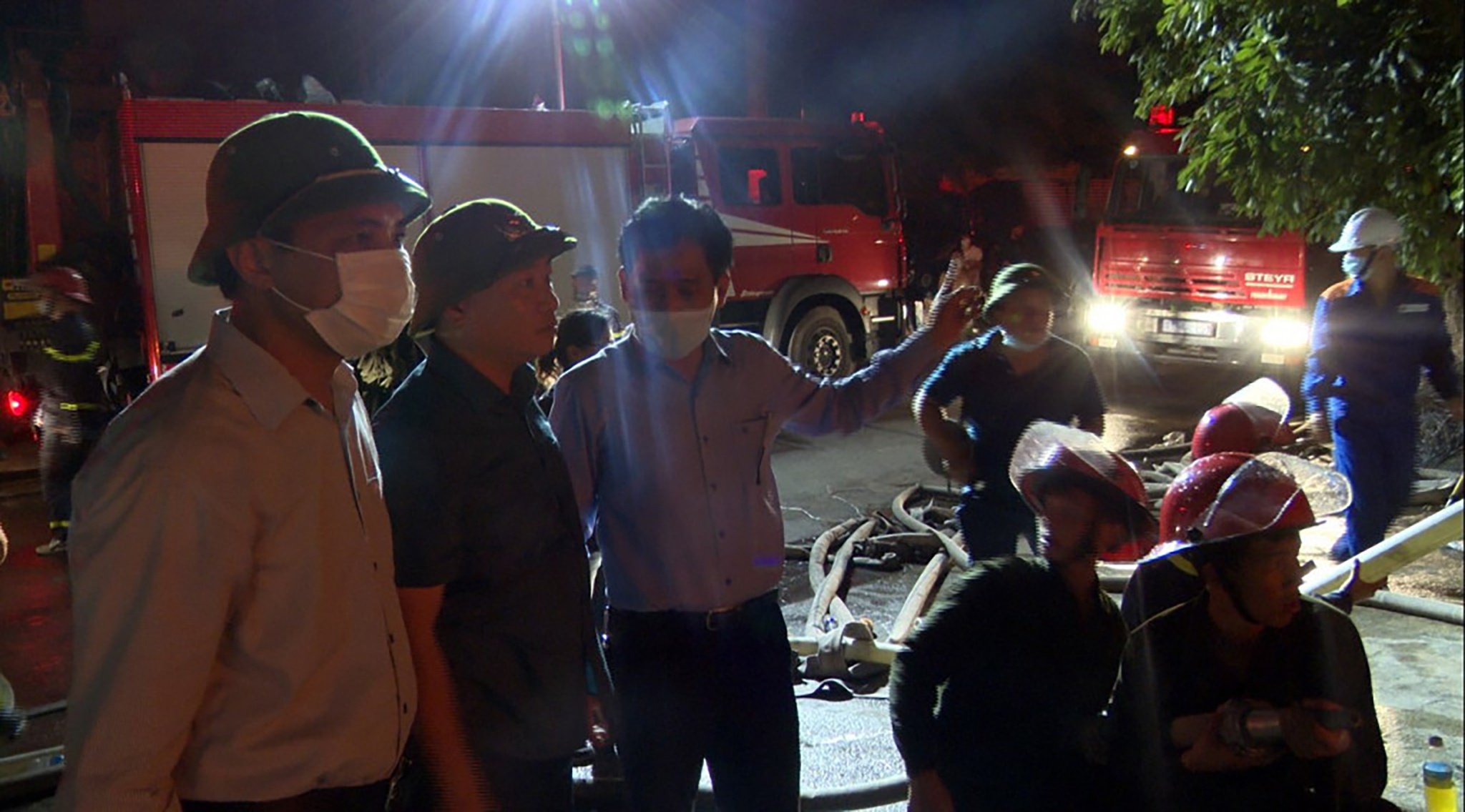 Chay kho lop rong hon 6.000 m2 o Ha Long anh 8