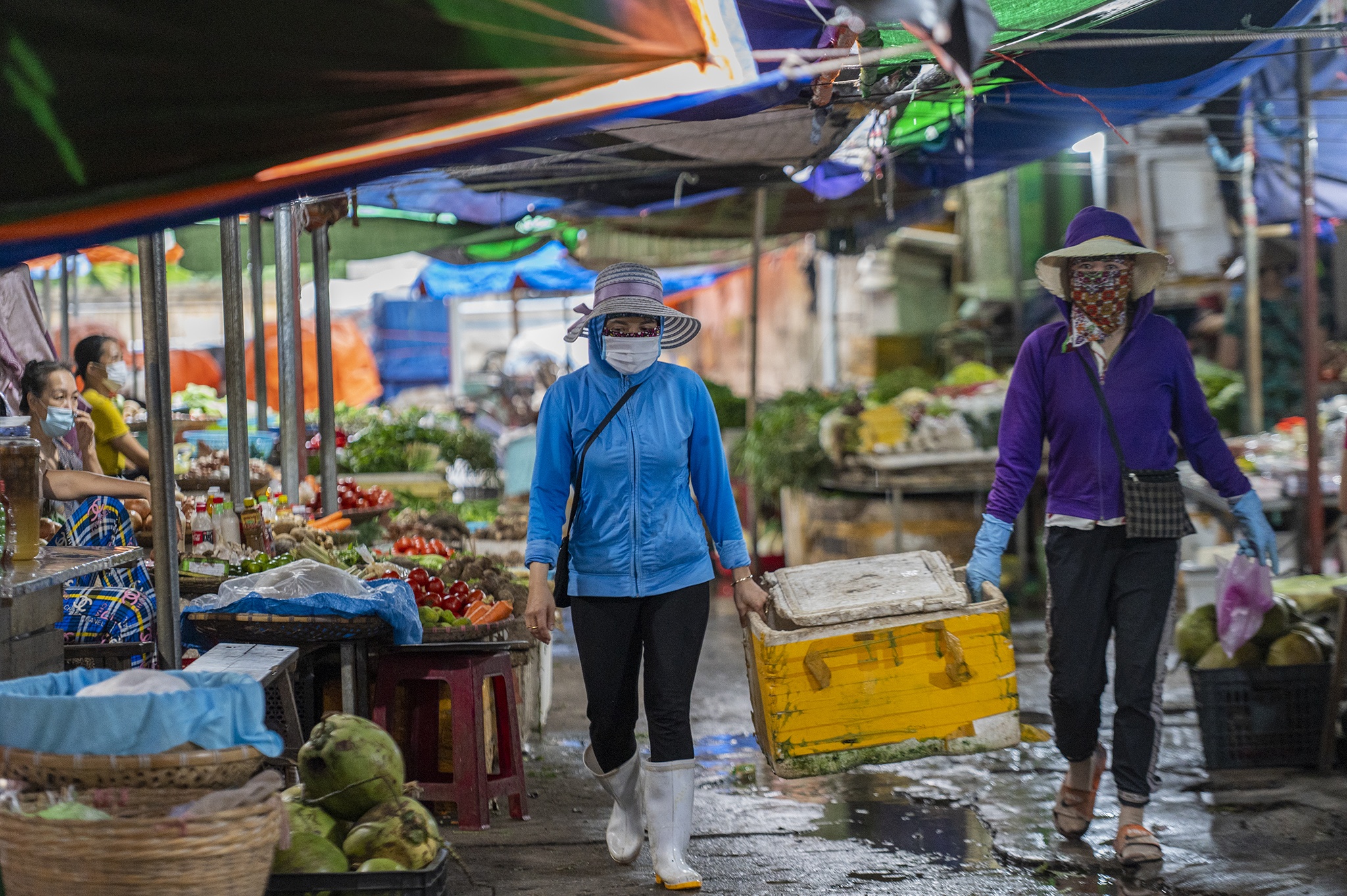 Phong toa khu vuc xuat hien ca tai duong tinh voi nCoV o Quang Ninh anh 6