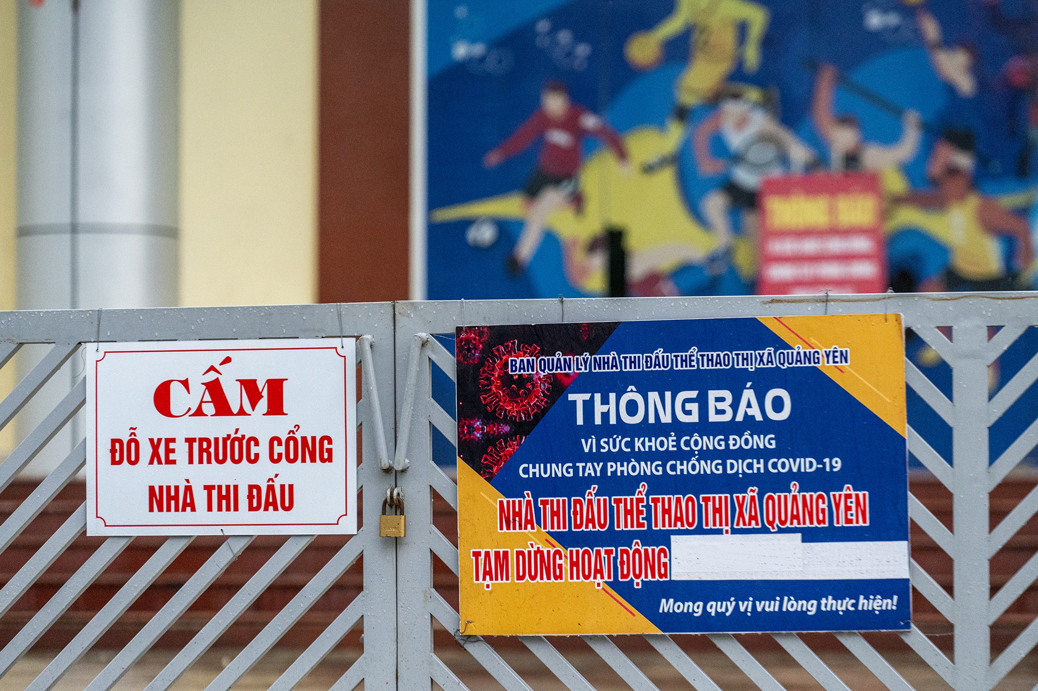 Chu tich Quang Ninh de nghi nguoi dan khong ra duong sau 23h anh 1