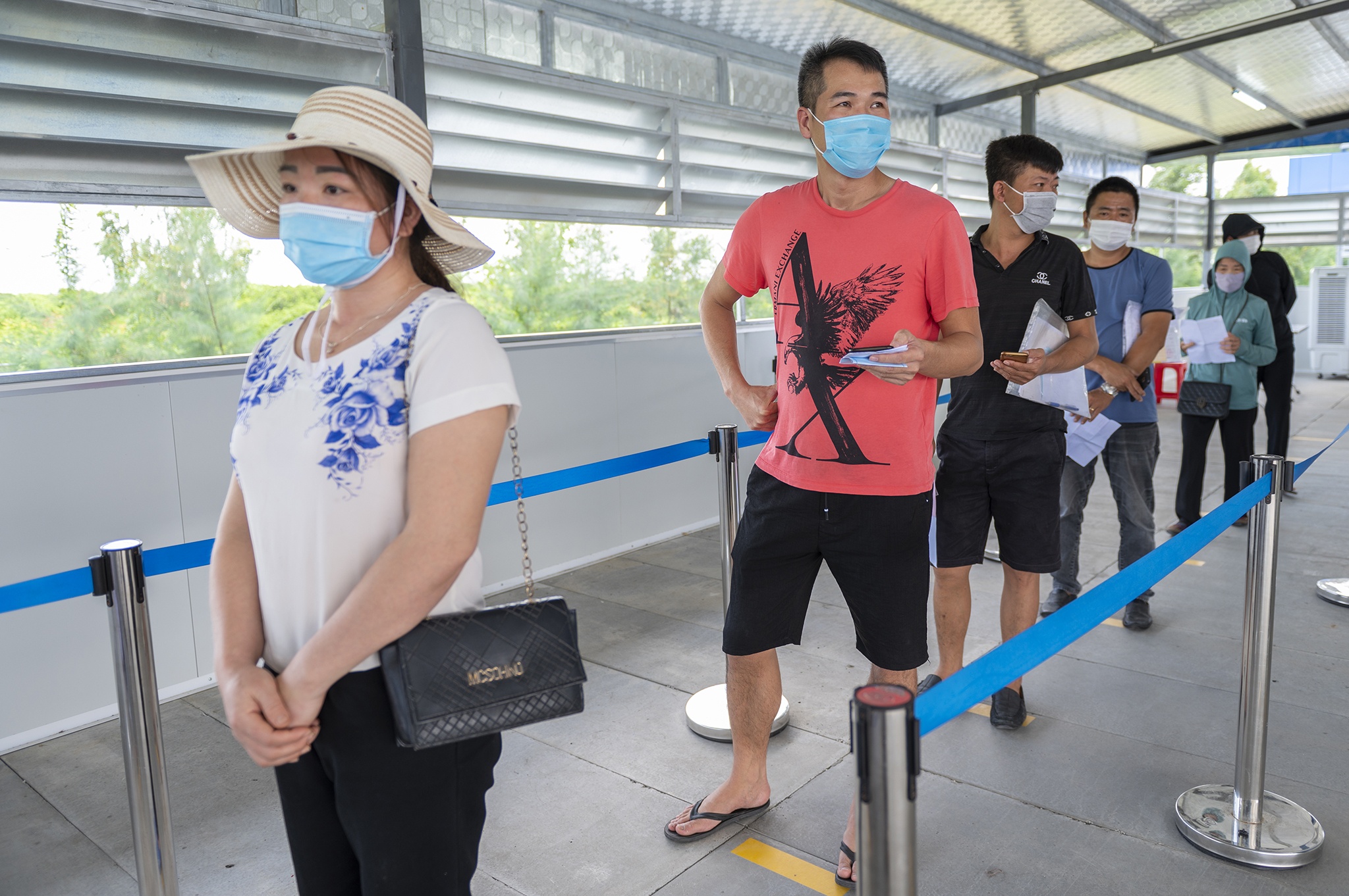 phai quay dau do chua tiem du 2 mui vaccine anh 3