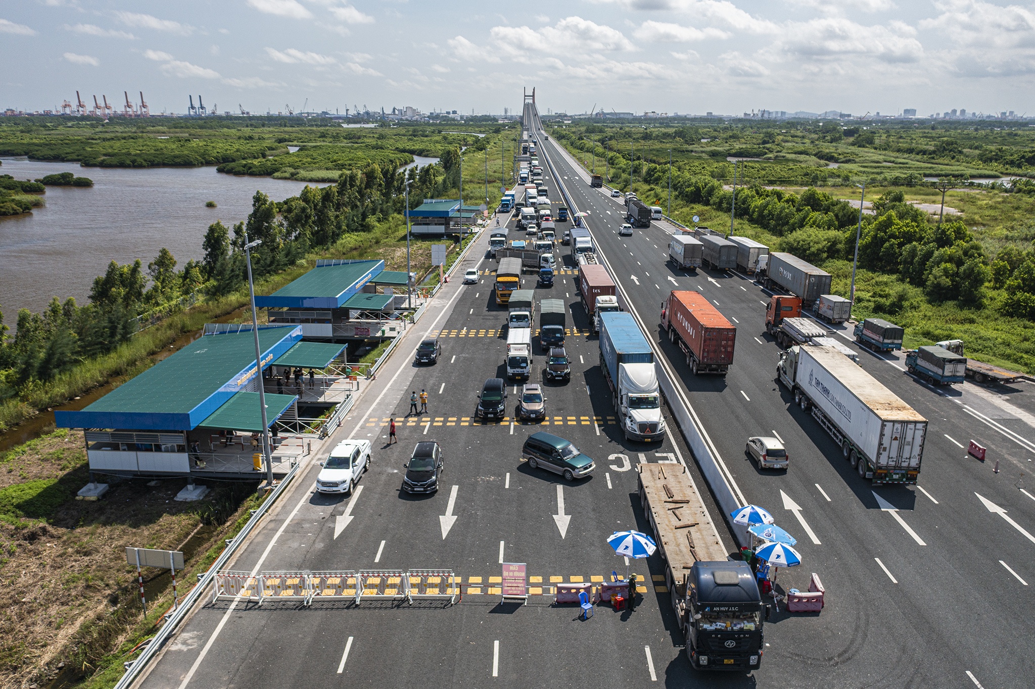 phai quay dau do chua tiem du 2 mui vaccine anh 4