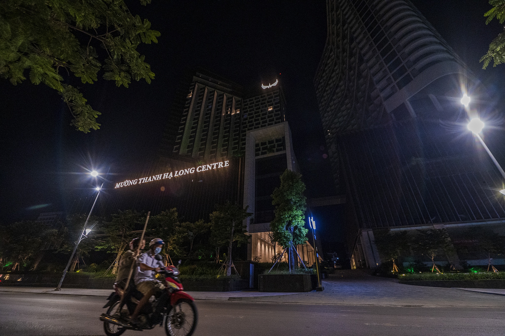 Khu du lich,  Khu du lich Bai Chay,  Khu du lich Ha Long,  Quang Ninh,  Ha Long,  du lich,  khach du lich,  du khach,  dich Covid-19,  Covid-19 anh 14