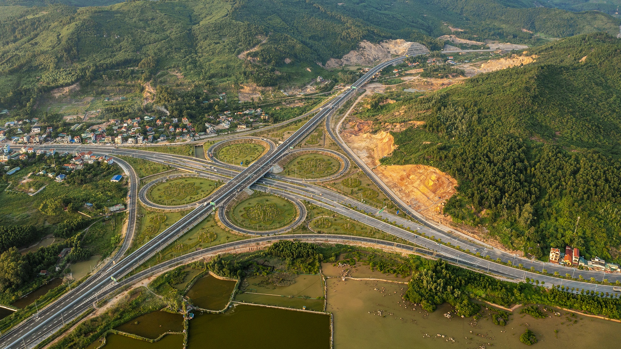 DDCI Quang Ninh,  Quang Ninh,  cai cach hanh chinh,  IPA,  IPA Quang Ninh,  doanh nghiep,  PCI anh 1