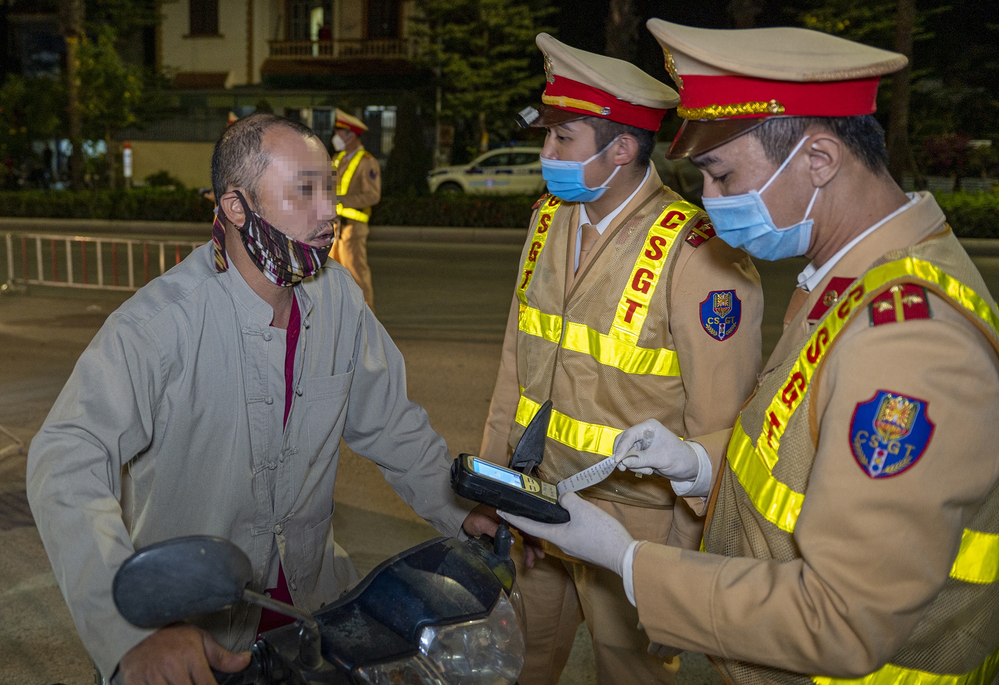 xu phat vi pham nong do con anh 4