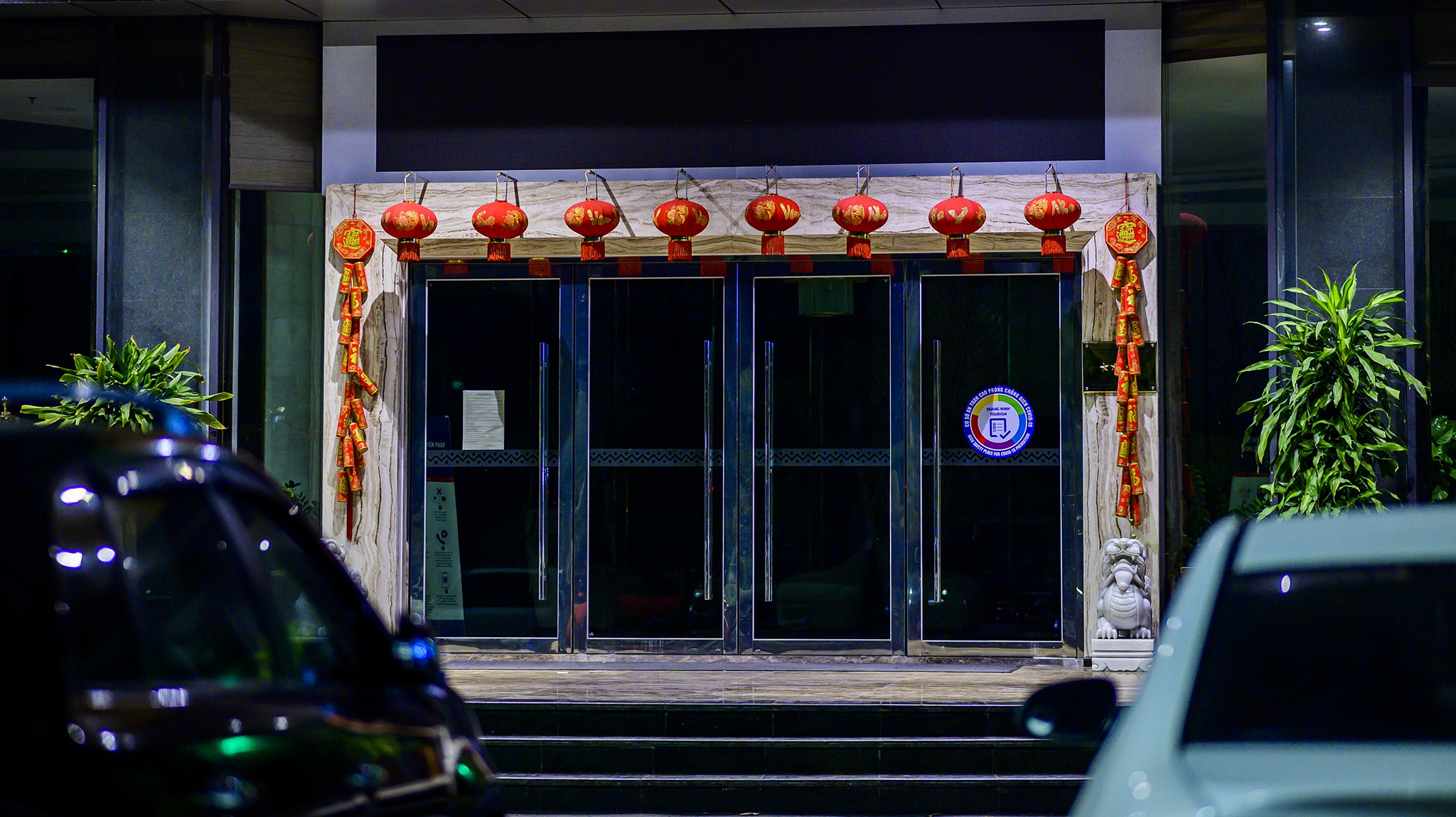 Du lich Ha Long van vang ve, im lim nhung ngay can Tet hinh anh