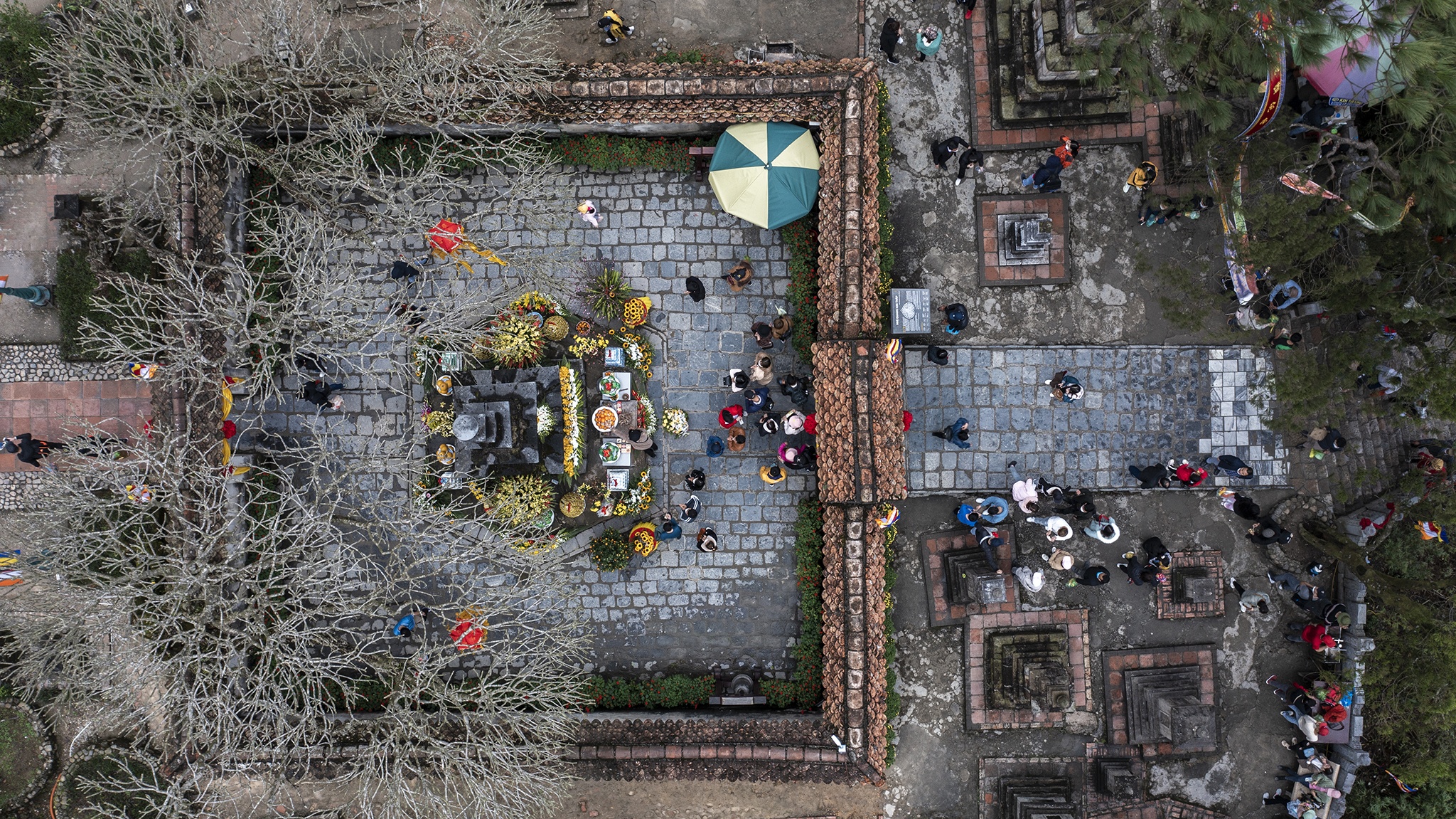 chua Dong,  Yen Tu,  Quang Ninh,  le chua,  chua Yen Tu anh 2