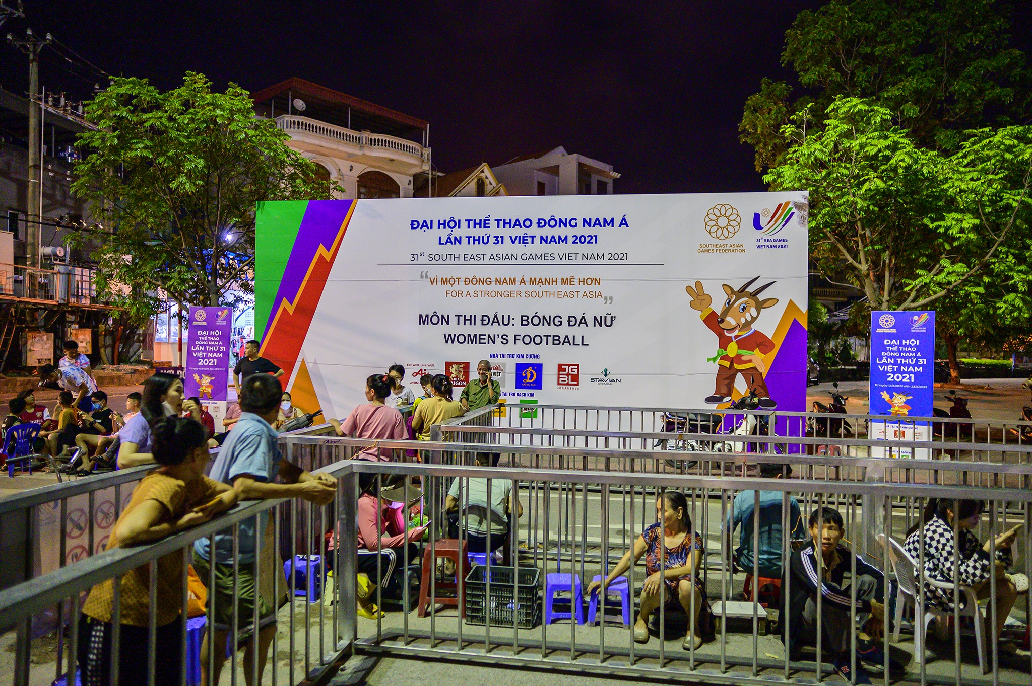 SEA Games,  Quang Ninh,  Cam Pha,  san van dong Cam Pha,  bong da nu,  bong da,  chung ket,  xep hang anh 1
