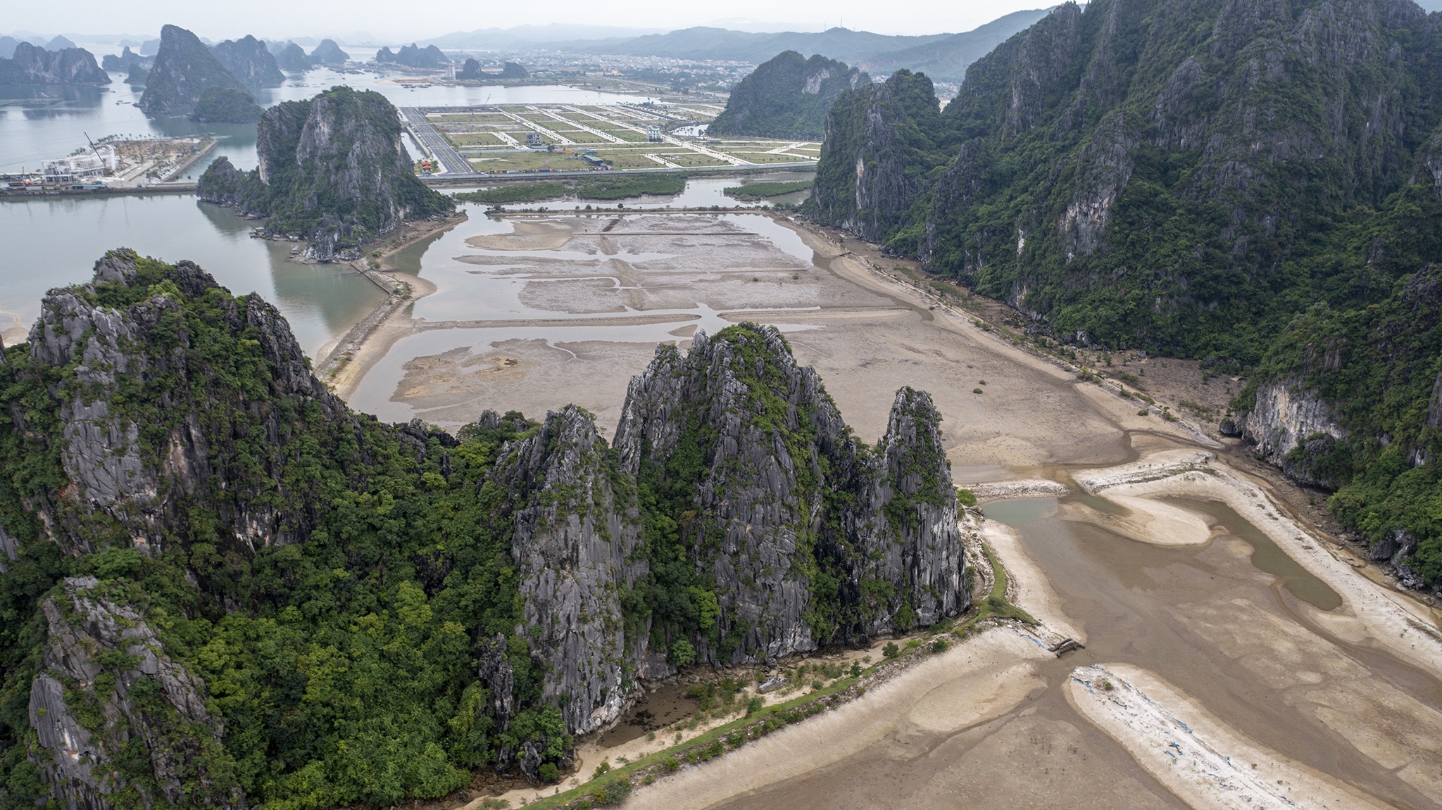 Quang Ninh,  Van Don,  du an,  khu do thi,  bat dong san,  san golf anh 7