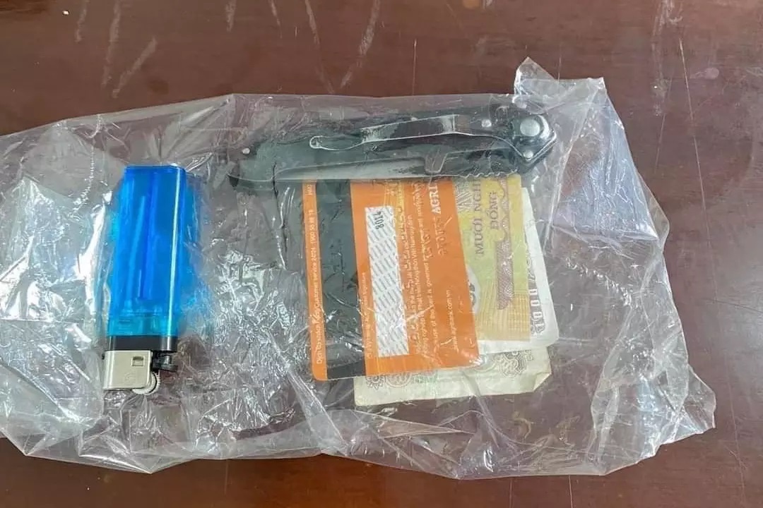 Ke sat hai nu chu tiem phun xam khai gi ? anh 2