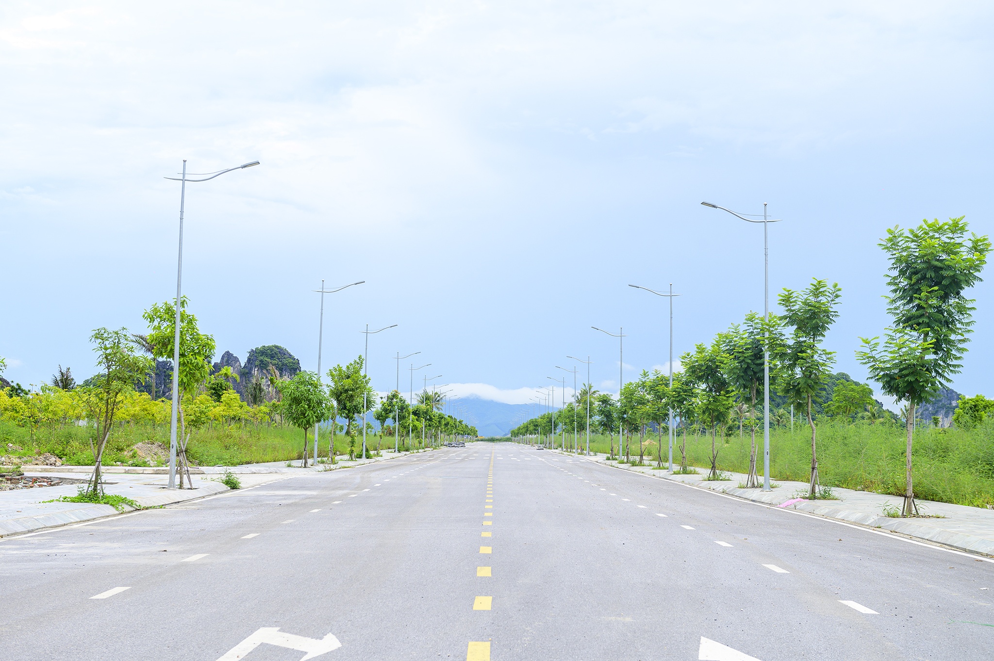 Hon non bo Quang Ninh anh 4