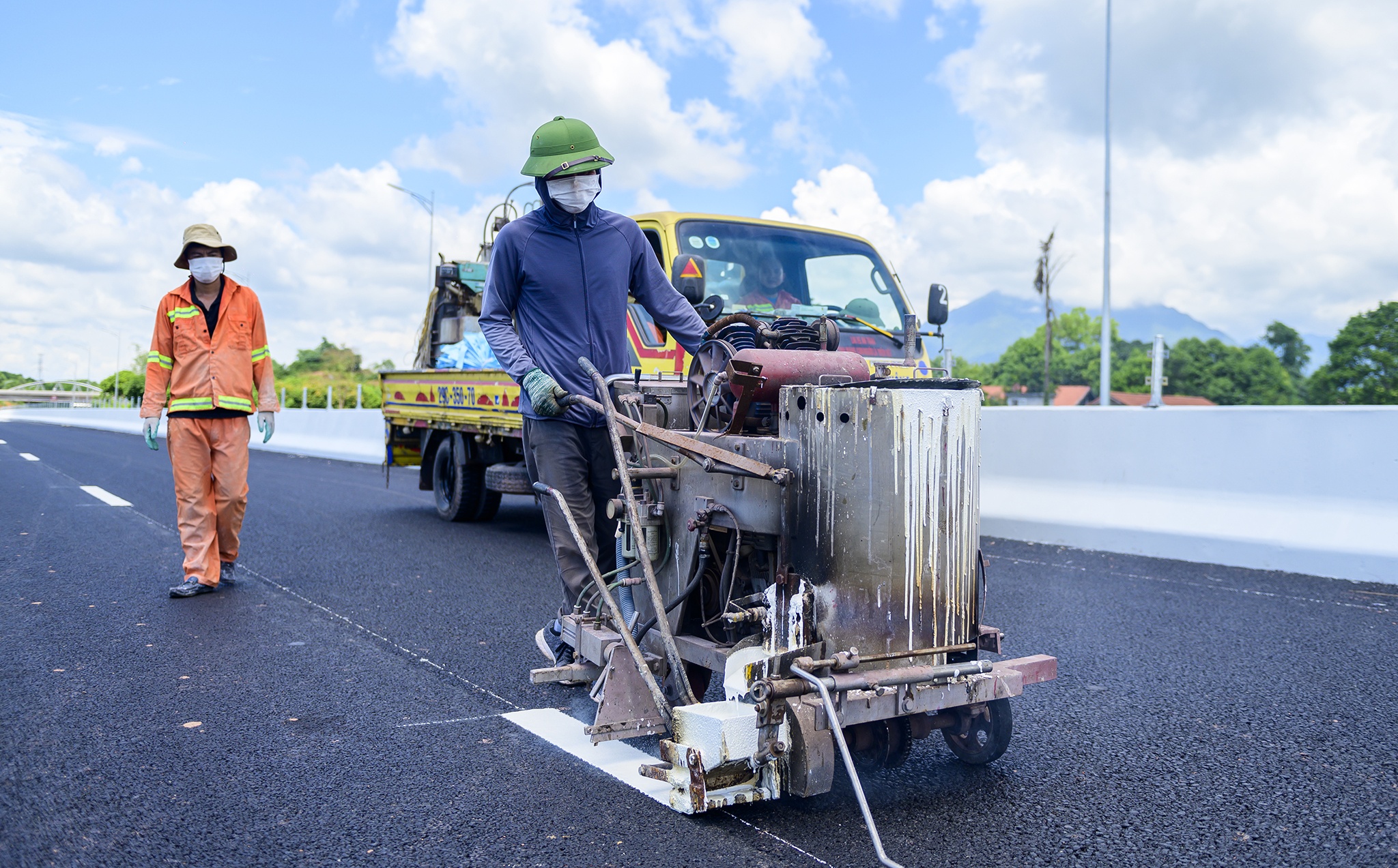 cao toc Mong Cai anh 13