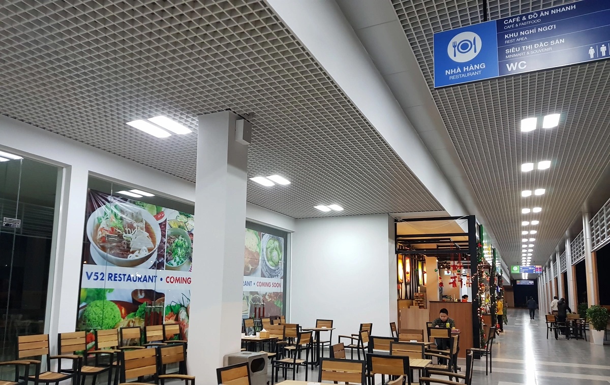 tram xang tren cao toc anh 2