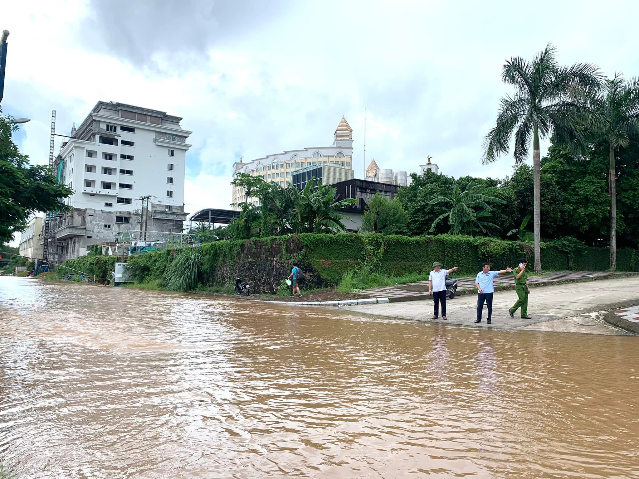 mua lu o Quang Ninh anh 2