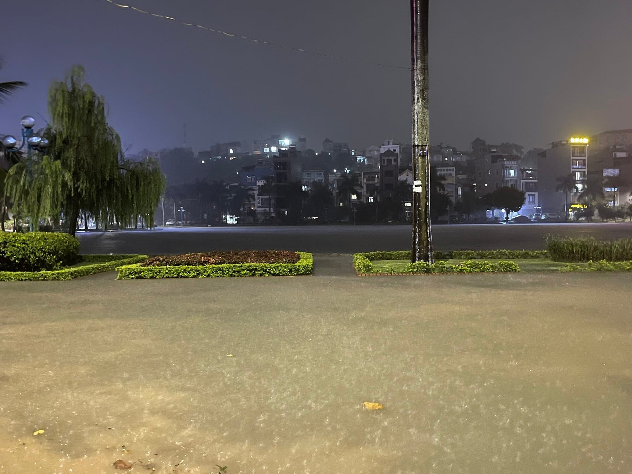 Ha Long ngap nang anh 11