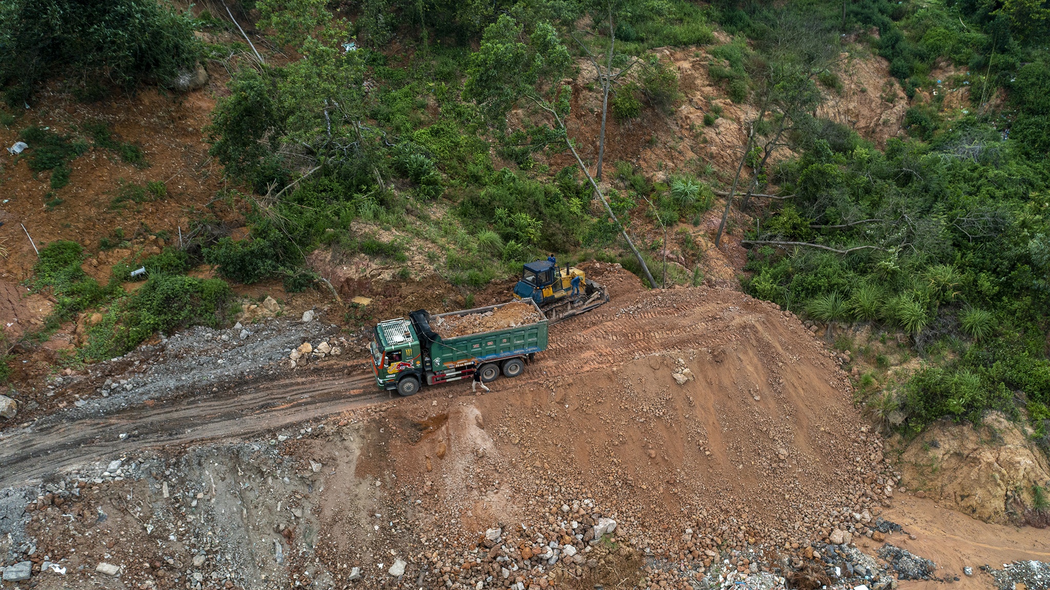 sap nha o Ha Long anh 10