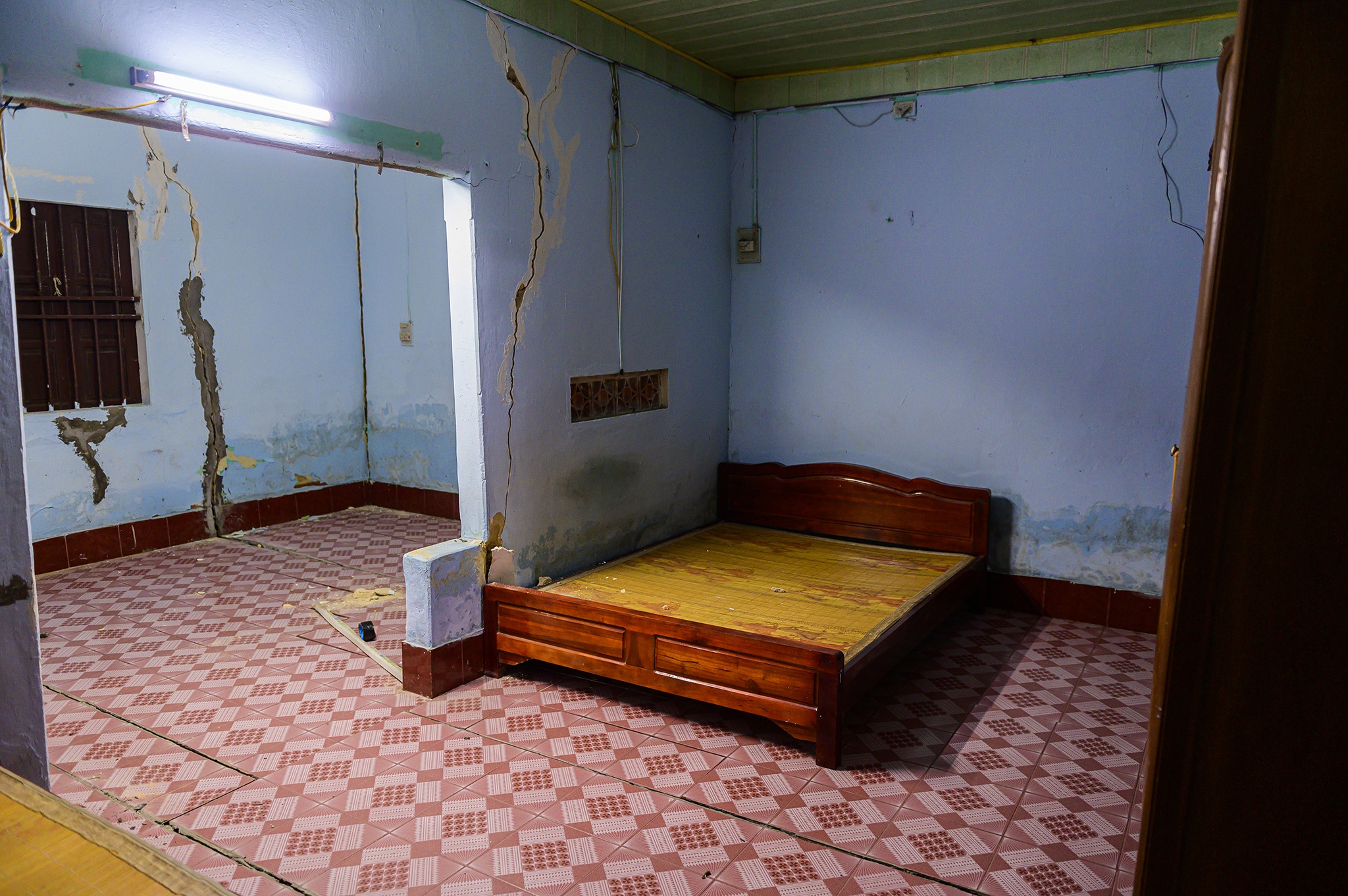 sap nha o Ha Long anh 2