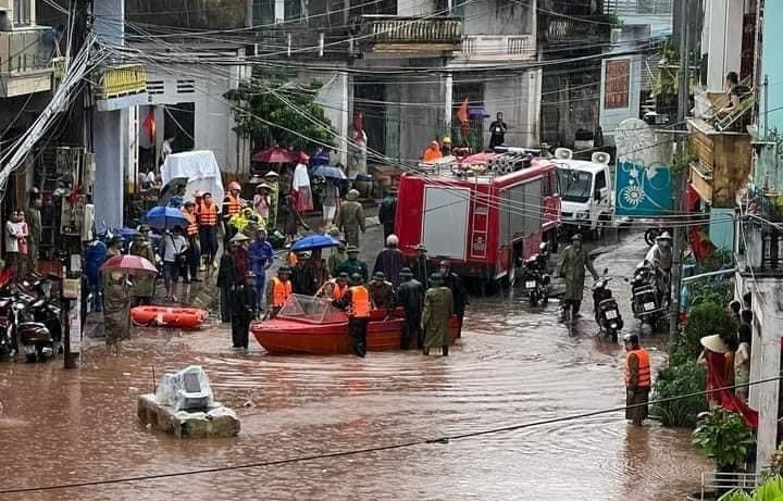 mua lu o Quang Ninh anh 10