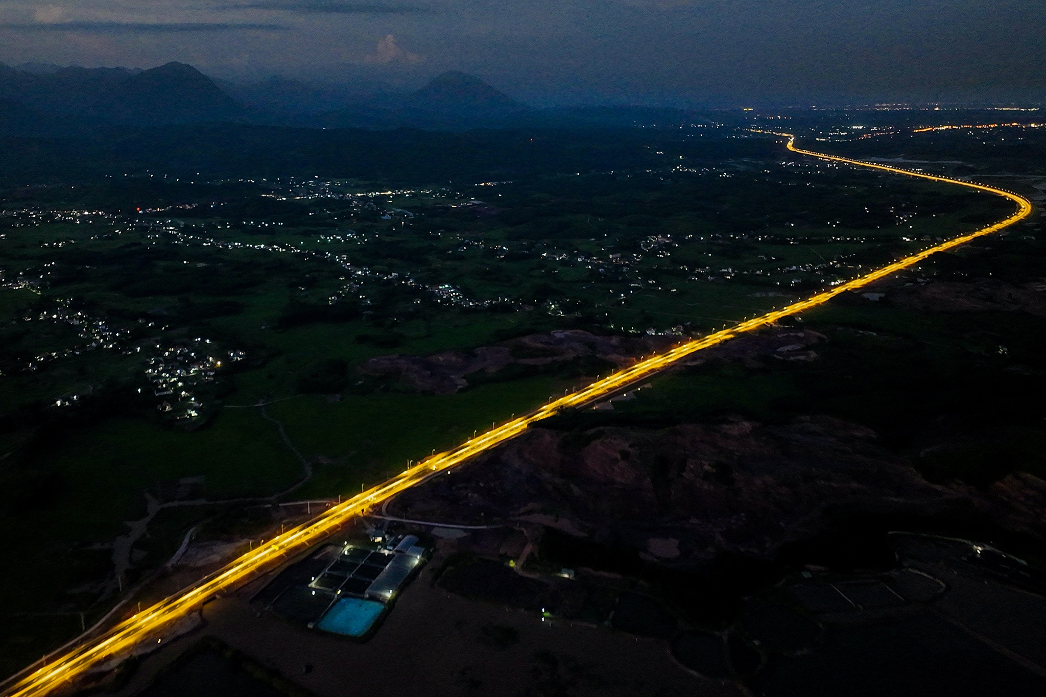 Cao toc Quang Ninh anh 9