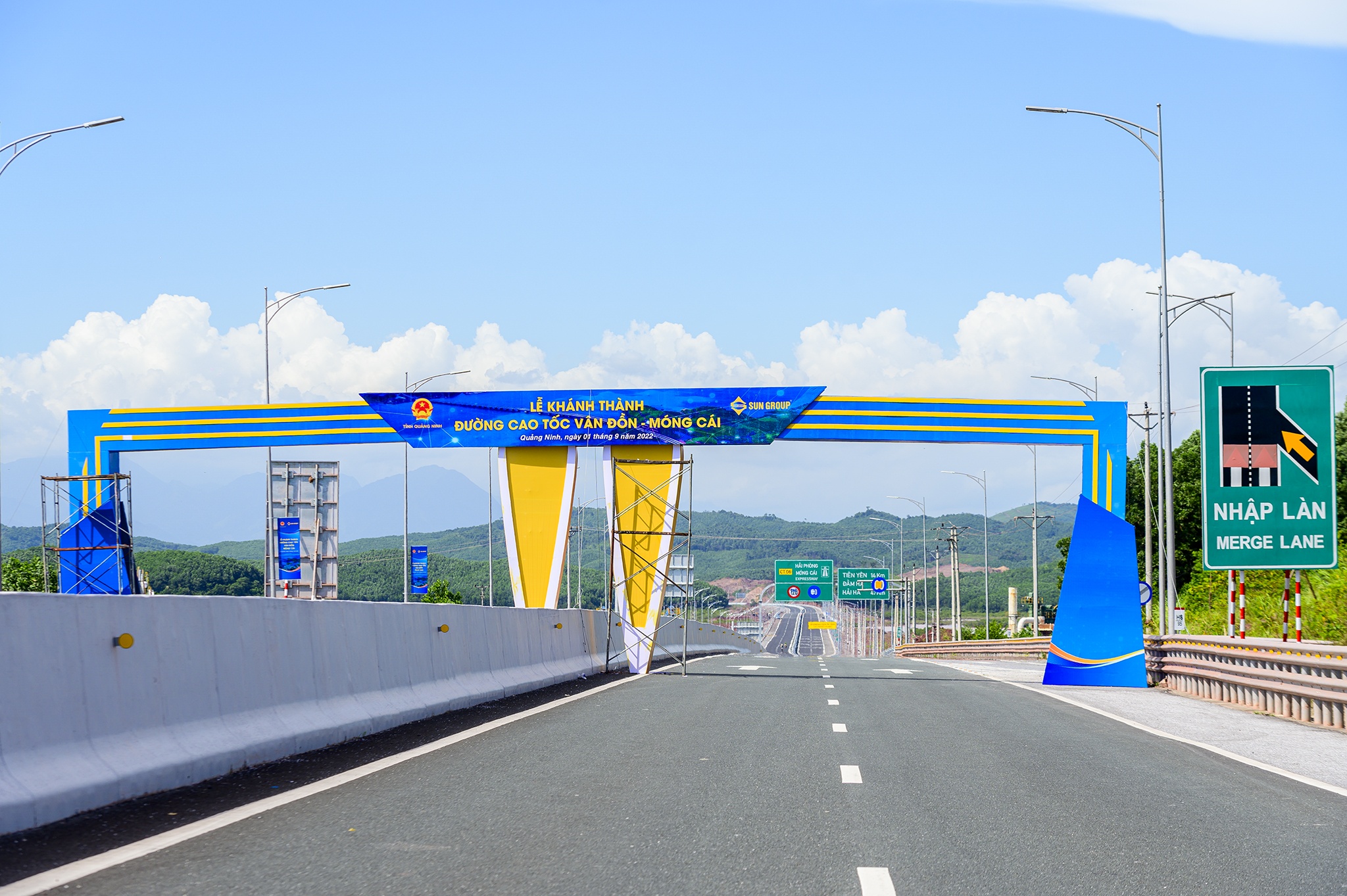 Cao toc Quang Ninh anh 11