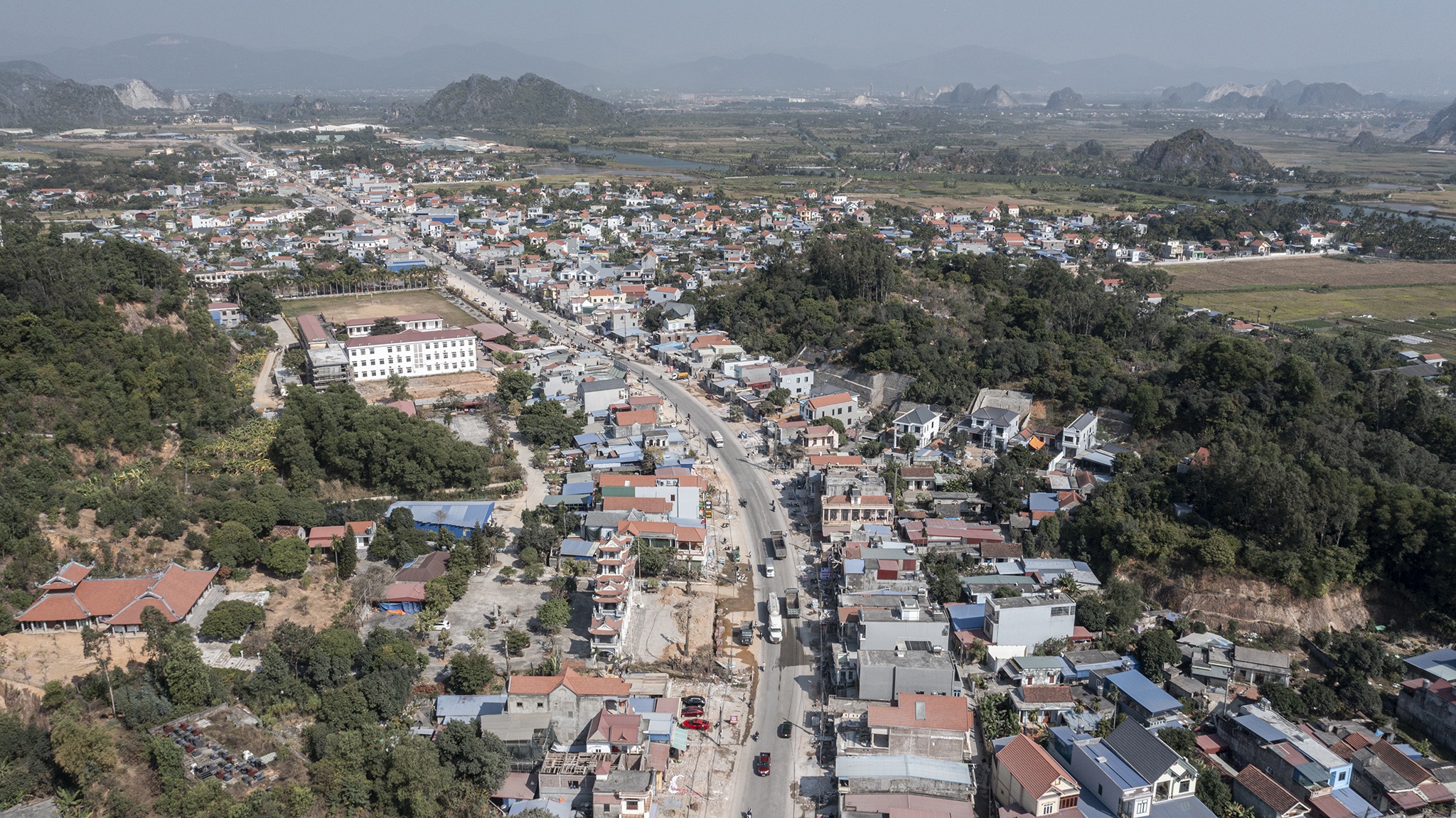 Quoc lo 10 Hai Phong anh 1