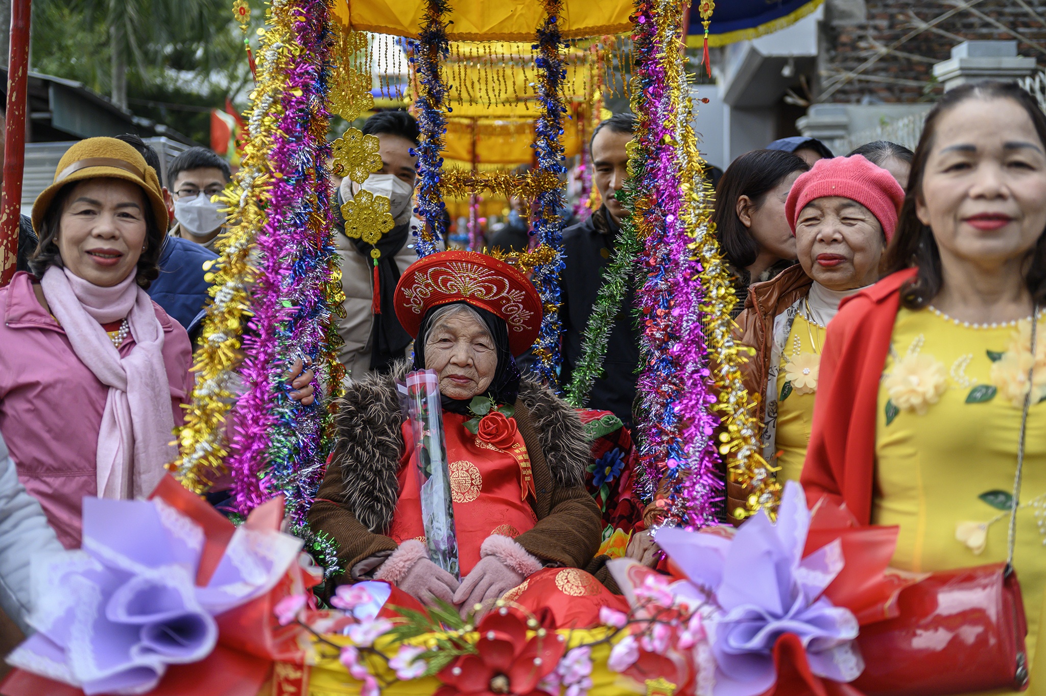 Quang Yen,  le hoi,  Quang Ninh,  du lich,  du khach anh 10