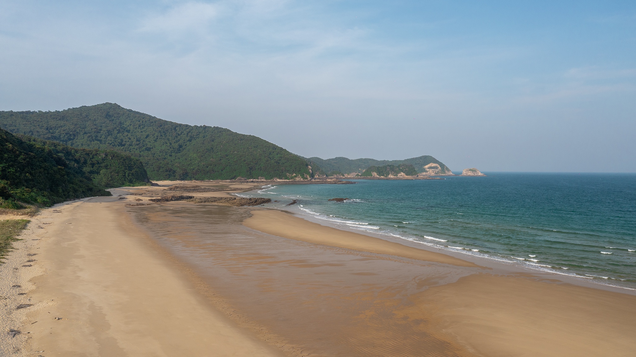 Kham pha du lich dao Thanh Lan, Co To hinh anh