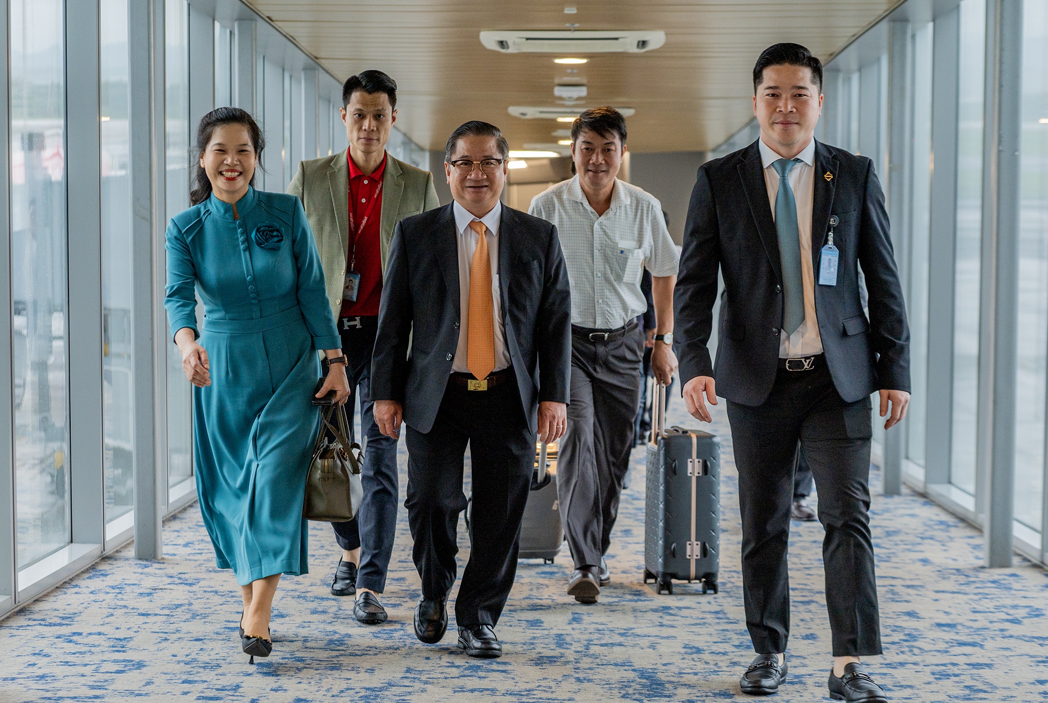 Mo duong bay Van Don voi Can Tho hinh anh