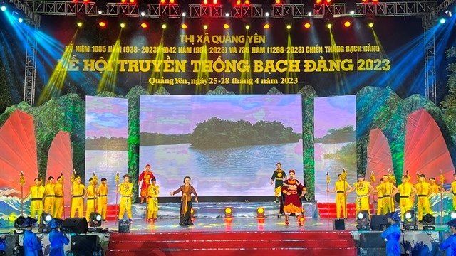 Quang Ninh to chuc khai hoi truyen thong Bach Dang hinh anh
