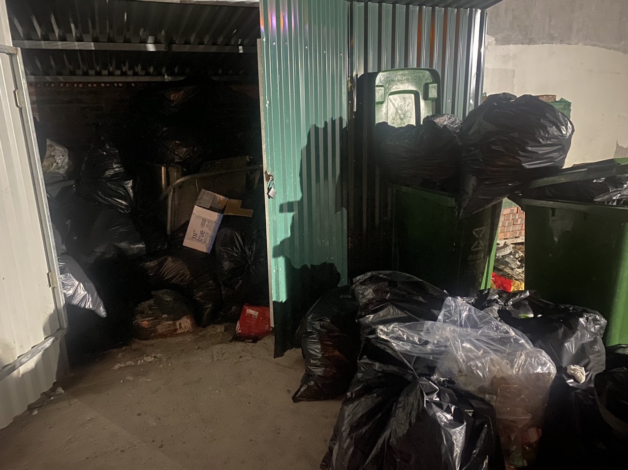 rac thai,  tap ket rac thai,  Ha Long,  Quang Ninh anh 1